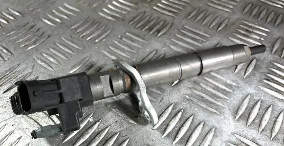 Volvo V60 Fuel injector 31272690 0445116016