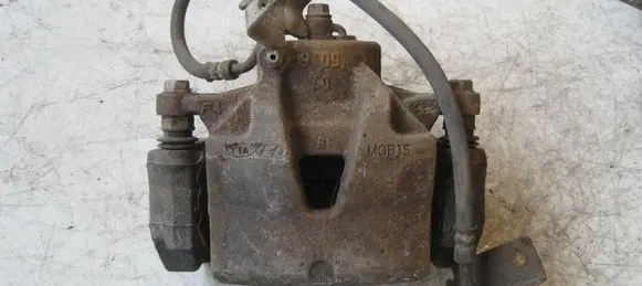 Hyundai Tucson TL Front brake caliper 8172F