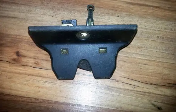 Renault Laguna I Tailgate/trunk/boot lock/catch/latch 7700823676c