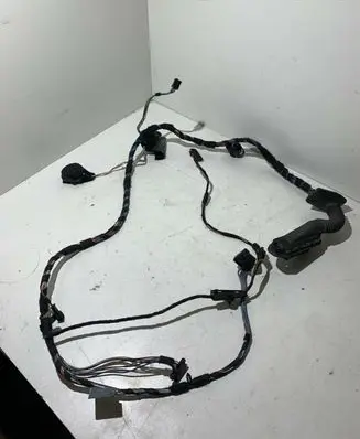 BMW 1 E81 E87 Front door wiring loom/harness boot 6928671