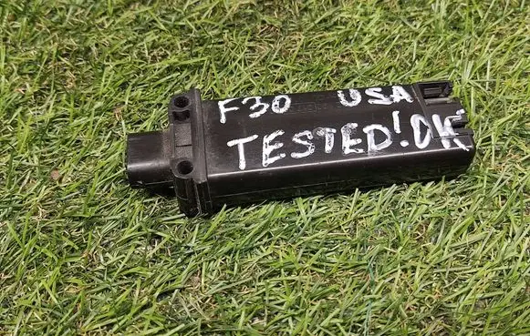 BMW 3 F30 F35 F31 Tire pressure sensor 6853736 685373601 053120100801