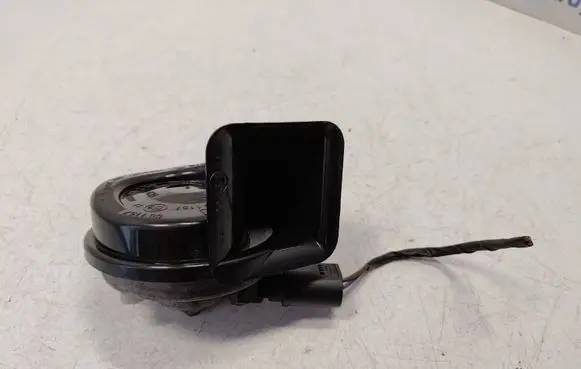 BMW 5 F10 F11 Horn signal 61337279782