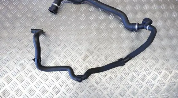 BMW X1 F48 F49 Engine coolant pipe/hose 7617363