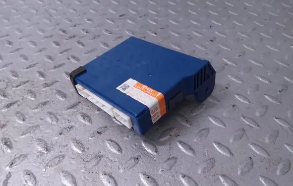 Lexus GS 300 350 430 450H Other control units/modules 8865030c11 1776006252