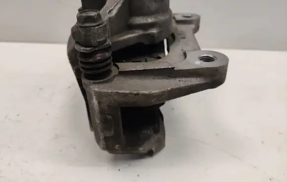 Chevrolet Camaro Front brake caliper 23372317