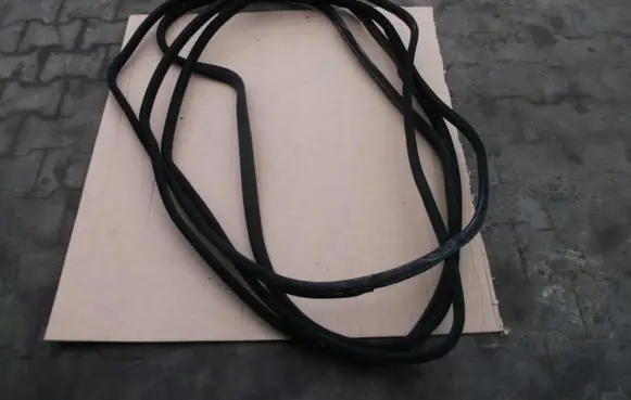 Mercedes-Benz C W204 Rubber seal loading door 