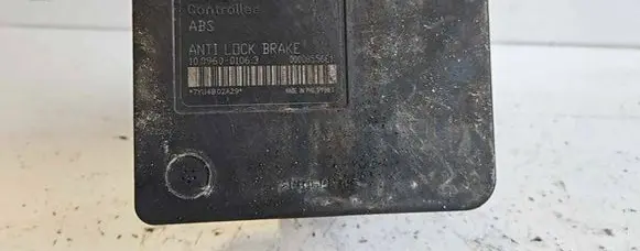 Ford Fiesta ABS Pump 10096001063 00008556E1 7YU4B02A29