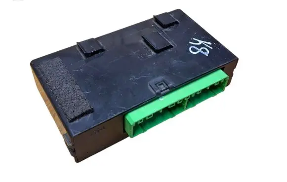 Volvo S40, V40 Alarm control unit/module 30889337 MB2323008341