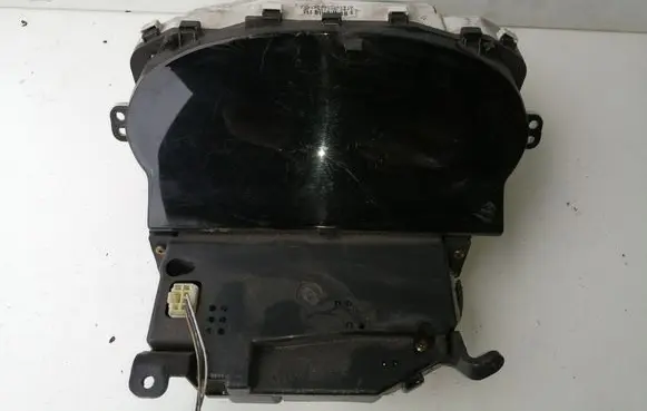 Toyota Yaris Speedometer (instrument cluster) 8380052610 4573000891