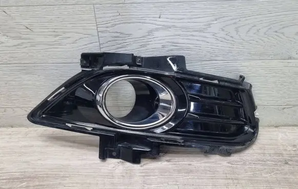 Ford Mondeo MK V Front fog light trim/grill DS7319952L