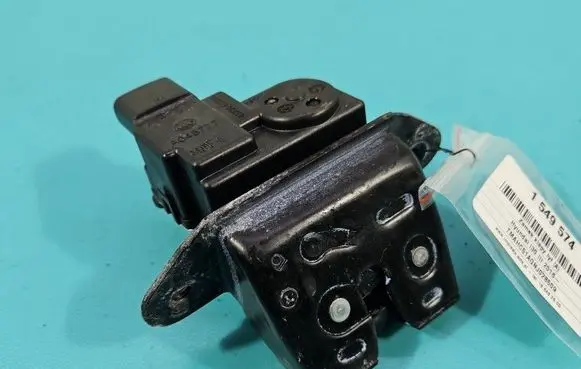 Hyundai i30 Tailgate/trunk/boot lock/catch/latch 81230G3000 IMPRK1549574