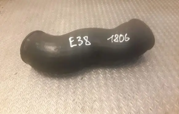 BMW 7 E38 Intercooler hose/pipe