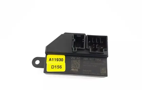 Audi Q7 4M Steering rack control module 4M0907705A 4M0907705