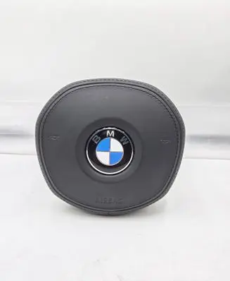 Steering wheel airbag