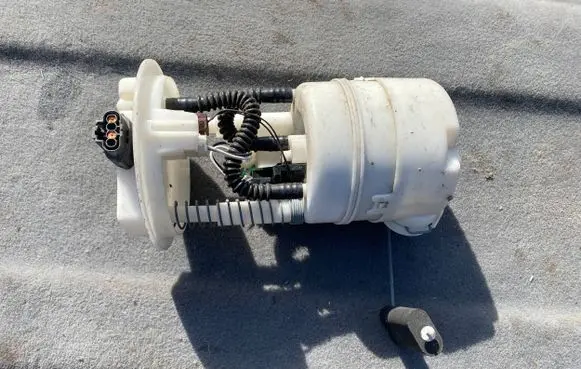 Renault Modus In-tank fuel pump 46770001