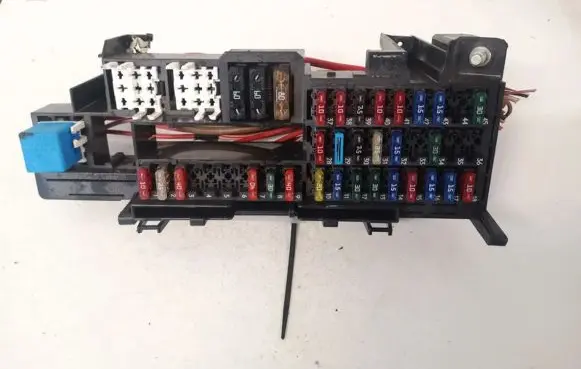 Mercedes-Benz A W168 Fuse box set a1685453340