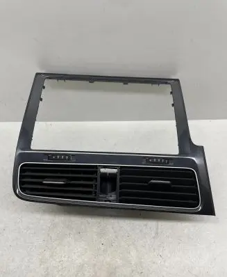 Volkswagen Golf VII Dash center air vent grill 5G1815735C 5G1819728