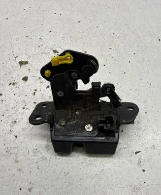 Chevrolet Captiva Tailgate/trunk/boot lock/catch/latch
