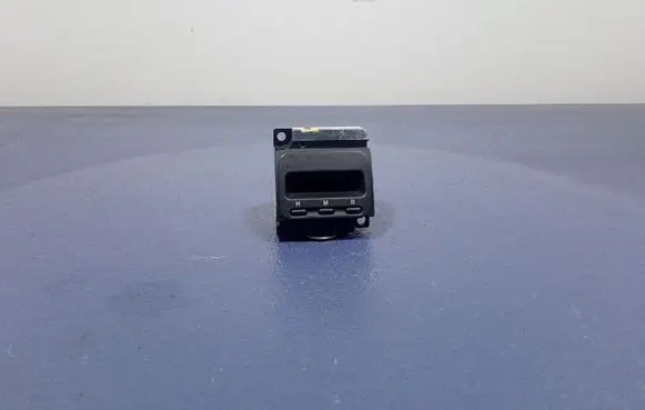 Honda CR-V Radio/CD/DVD/GPS head unit 8AD31801