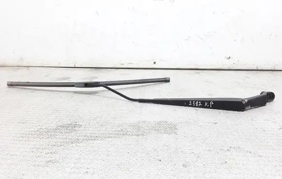 Mazda 5 Windshield/front glass wiper blade 