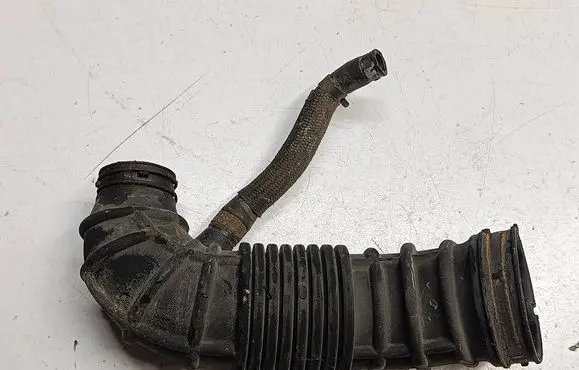 KIA Sportage Turbo air intake inlet pipe/hose 281382Y300S6 281382Y300