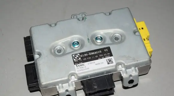 BMW 5 E60 E61 Airbag control unit/module 6963015