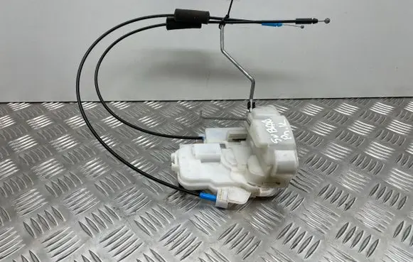 Subaru Outback Front door lock 