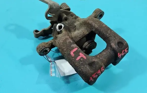Volkswagen Jetta VI Rear brake caliper IMPRK1595465