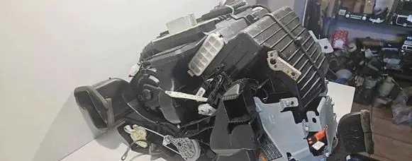 Interior heater climate box assembly