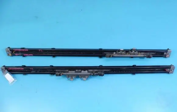 Toyota Sienna XL30 III Rear seat guide rail IMPRK1258005