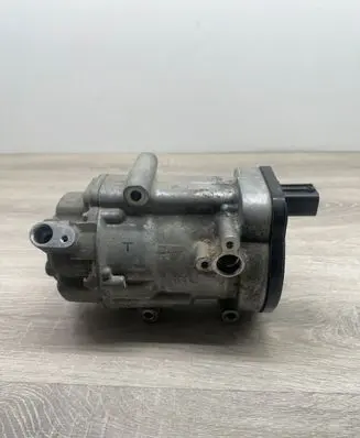 Toyota RAV 4 (XA50) Air conditioning (A/C) compressor (pump) ESB27C 6C03719 0424000171