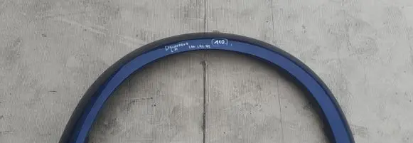 Land Rover Discovery 4 - LR4 Fender trim (molding) 9H2202049A