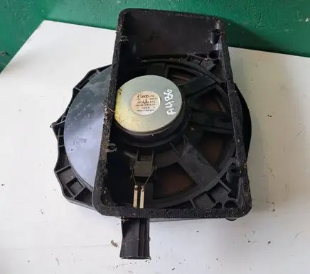 Audi A4 S4 B6 8E 8H Subwoofer speaker 8E5035412 3053122 4916410303