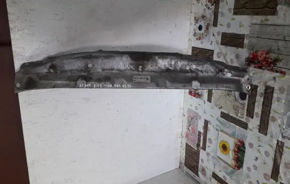 Peugeot 406 Top upper radiator support slam panel E224176