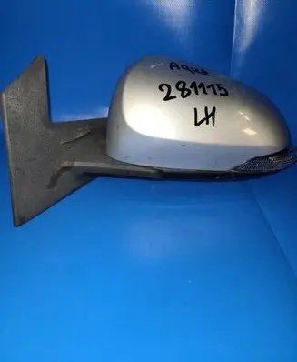 Toyota Prius c Rear view mirror (interior) 8794052D90