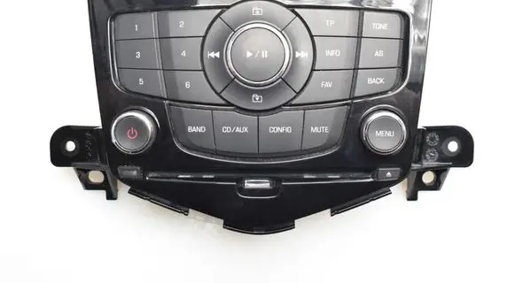 Chevrolet Cruze II Head unit multimedia control 96948422
