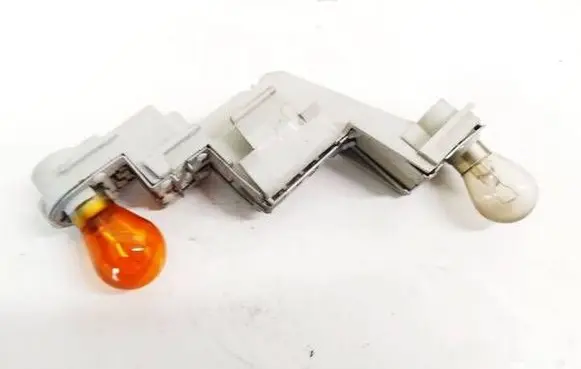 Volvo V50 Tail light bulb cover holder 