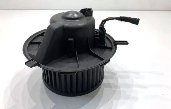 Skoda Octavia Mk2 (1Z) Heater fan/blower 1K1819015