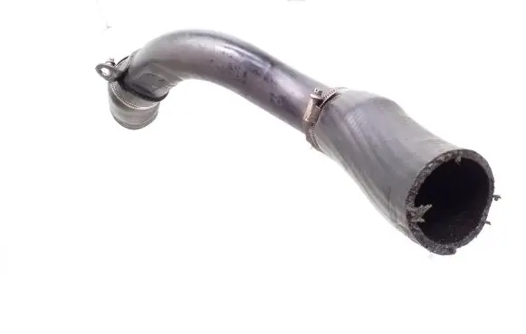 Intercooler hose/pipe