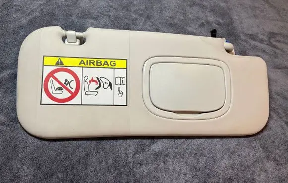 Fiat 500X Sun visor