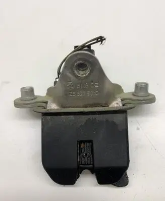 Skoda Octavia Mk2 (1Z) Tailgate/trunk/boot lock/catch/latch 1Z5827501D
