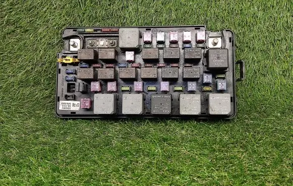 SsangYong Kyron Power management control unit 05K09N 05K09NAK1315