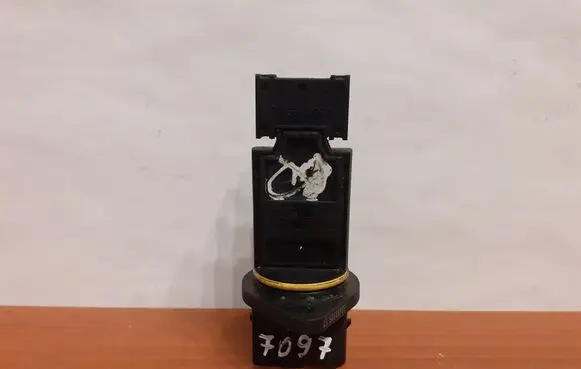 Mercedes-Benz C W203 Mass air flow meter 7097 72268407