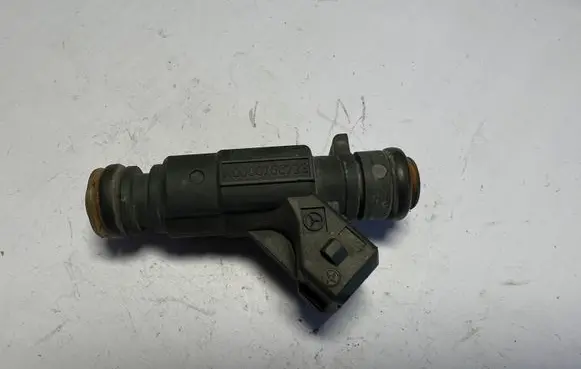 Mercedes-Benz A W168 Fuel injector A0000788723 0280155753