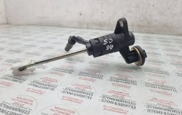 Audi A6 S6 C5 4B Clutch master cylinder 8E1721401AF
