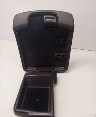 Nissan Pathfinder R51 Armrest VP5NFX045G82A3E 1024662