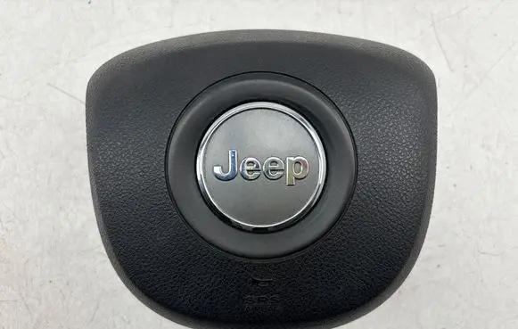 Steering wheel airbag