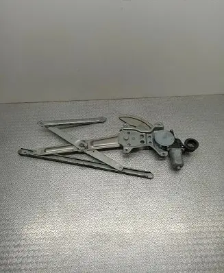 Suzuki Swift I Front door window regulator with motor 8343063J00 2621003370