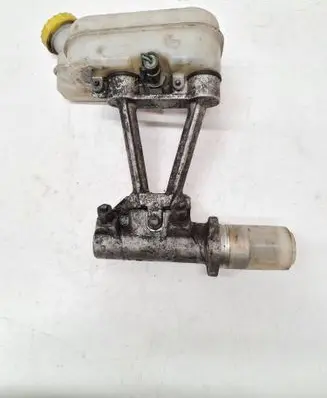 Chrysler Voyager Master brake cylinder