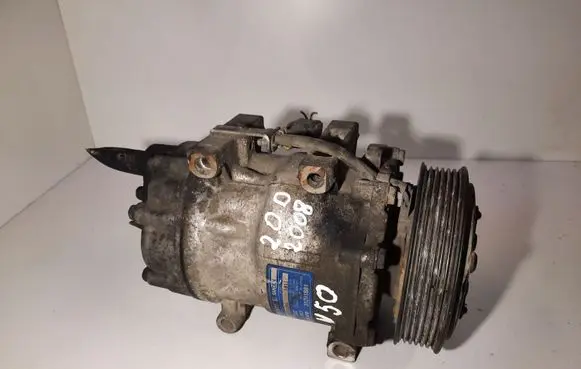 Volvo V50 Air conditioning (A/C) compressor (pump) 31291881